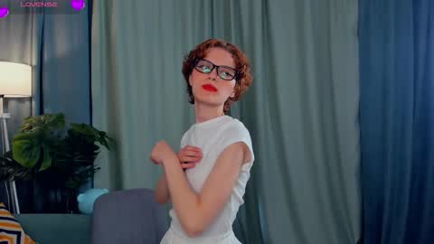 Snapshot of odettechurchwell chatting on 20, 9, 2025 Eli online show from 20, 9, 2025