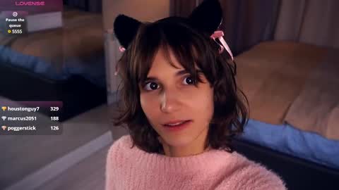 Snapshot of odettehatt chatting on 9, 3, 2025 Thea online show from 9, 3, 2025