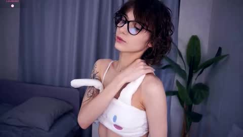 Snapshot of odettehatt chatting on 18, 9, 2025 Thea online show from 18, 9, 2025