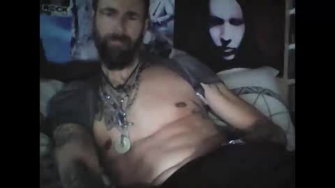 Snapshot of oedipe666 chatting on 21, 12, 2024 oedipe666cam online show from 21, 12, 2024