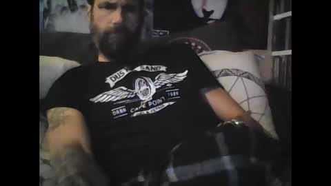 Snapshot of oedipe666 chatting on 31, 1, 2025 oedipe666cam online show from 31, 1, 2025