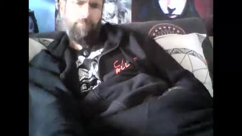 Snapshot of oedipe666 chatting on 18, 2, 2025 oedipe666cam online show from 18, 2, 2025