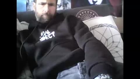 Snapshot of oedipe666 chatting on 1, 3, 2025 oedipe666cam online show from 1, 3, 2025