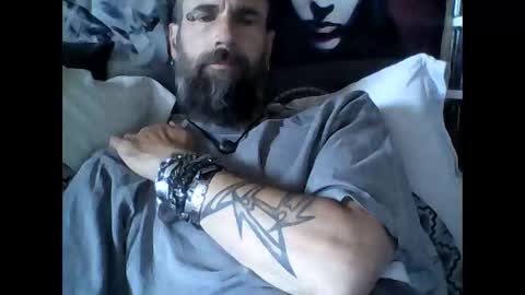Snapshot of oedipe666 chatting on 15, 9, 2025 oedipe666cam online show from 15, 9, 2025