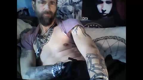 Snapshot of oedipe666 chatting on 21, 2, 2026 oedipe666cam online show from 21, 2, 2026
