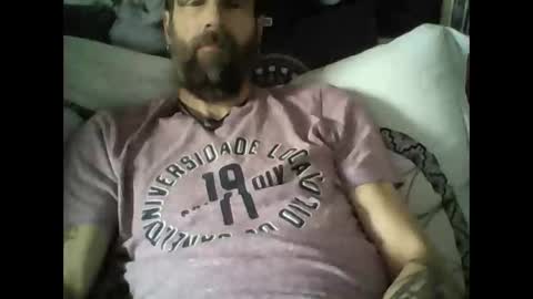 Snapshot of oedipe666 chatting on 23, 2, 2026 oedipe666cam online show from 23, 2, 2026