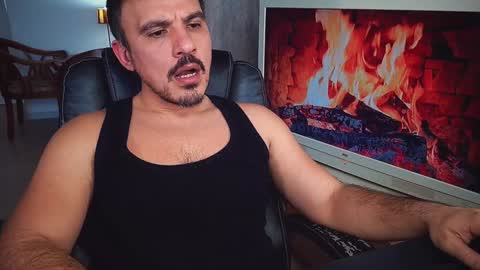 officeman7 online show from 14, 1, 2025