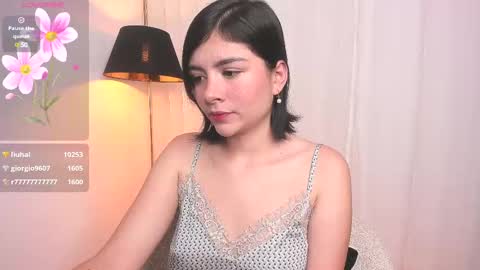  Holly  online show from 3, 3, 2025