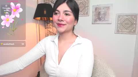  Holly  online show from 4, 10, 2025
