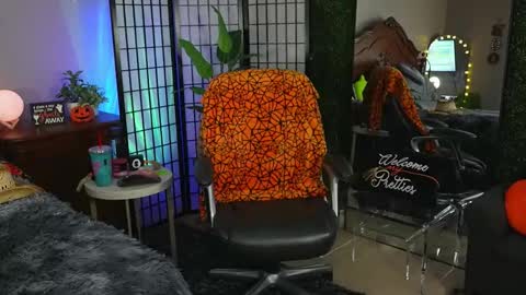 Snapshot of oh_lovely_girl chatting on 31, 10, 2025 Gray online show from 31, 10, 2025