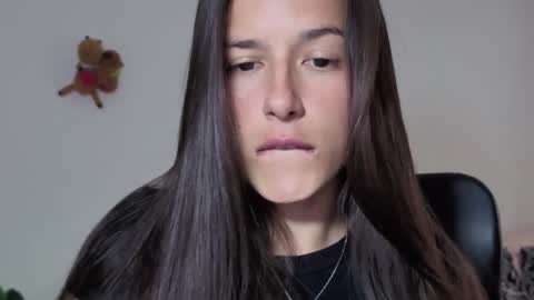 ohanna_ online show from 6, 2, 2026