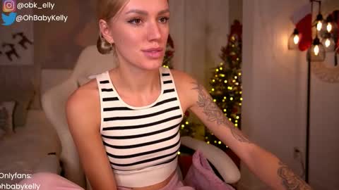 Snapshot of ohbabykelly chatting on 2, 1, 2025 Kelly online show from 2, 1, 2025