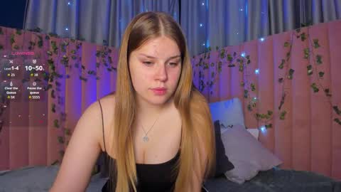 Caitlyn or Catie online show from 3, 11, 2025