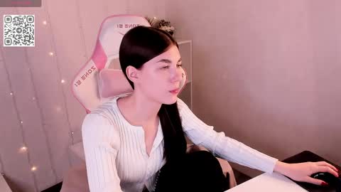 Snapshot of ohh_my_vens chatting on 21, 4, 2026 KAYA. online Tu We Th Fr Sa 0100AM - 0800AM Time zone of Germany Munich online show from 21, 4, 2026