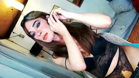 IM CHIE  DONT FORGET TO FOLLOW ME  MAKE ME SMILE HERE  THUMB UP FOR 25TOK  online show from 25, 2, 2026