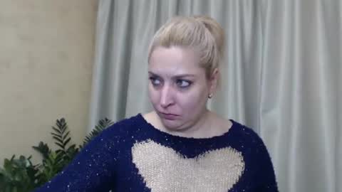 Snapshot of ohsweetiren chatting on 4, 12, 2024 Iren online show from 4, 12, 2024