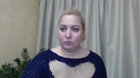 Snapshot of ohsweetiren chatting on 4, 12, 2024 Iren online show from 4, 12, 2024