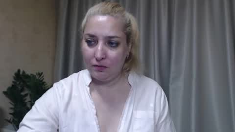 Snapshot of ohsweetiren chatting on 13, 6, 2026 Iren online show from 13, 6, 2026