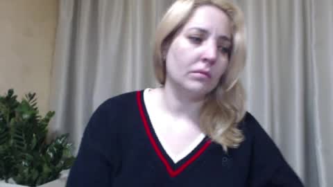 Snapshot of ohsweetmari chatting on 25, 4, 2026 Mari online show from 25, 4, 2026
