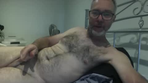 oiledcouple1 online show from 12, 9, 2025