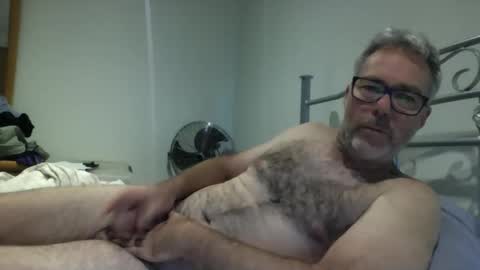 oiledcouple1 online show from 11, 10, 2025