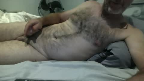 oiledcouple1 online show from 7, 11, 2025