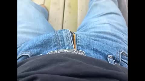 Snapshot of okeydokey21 chatting on 3, 10, 2025 okeydokey21 online show from 3, 10, 2025