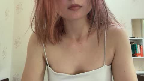 Snapshot of oktavia7777 chatting on 6, 5, 2026 Oktavia7777 online show from 6, 5, 2026