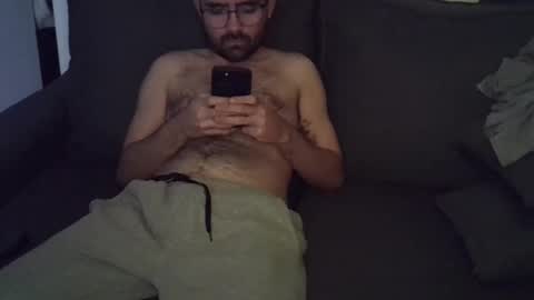 Snapshot of olavioneto chatting on 1, 11, 2025 hairyBRboy online show from 1, 11, 2025