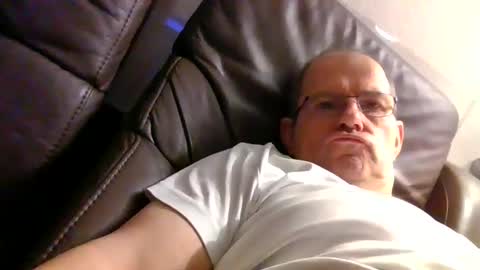 Snapshot of olbert167 chatting on 14, 12, 2024 olbert167 online show from 14, 12, 2024