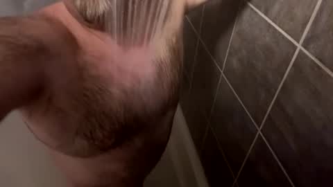 Snapshot of oldbones2 chatting on 23, 11, 2025 oldbones2 online show from 23, 11, 2025