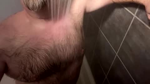 Snapshot of oldbones2 chatting on 24, 11, 2025 oldbones2 online show from 24, 11, 2025