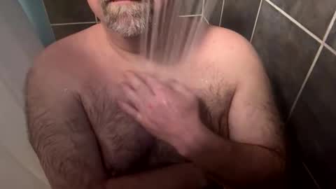 Snapshot of oldbones2 chatting on 29, 3, 2026 oldbones2 online show from 29, 3, 2026