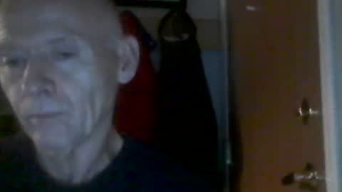 oldbuthorny62 online show from 1, 11, 2025