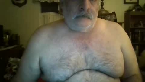 Snapshot of oldcockforyngladies chatting on 18, 2, 2025 oldcockforyngladies online show from 18, 2, 2025