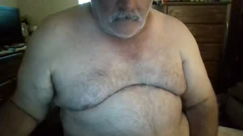 Snapshot of oldcockforyngladies chatting on 18, 7, 2026 oldcockforyngladies online show from 18, 7, 2026
