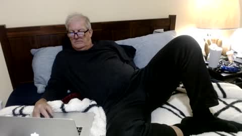 Snapshot of olderandwiser chatting on 12, 12, 2024 Older and Wiser online show from 12, 12, 2024