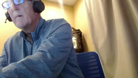 Snapshot of olderandwiser chatting on 20, 12, 2024 Older and Wiser online show from 20, 12, 2024