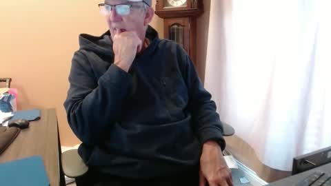 Snapshot of olderandwiser chatting on 2, 1, 2025 Older and Wiser online show from 2, 1, 2025