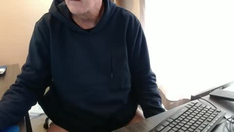 Snapshot of olderandwiser chatting on 9, 1, 2025 Older and Wiser online show from 9, 1, 2025