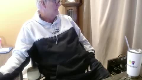 Snapshot of olderandwiser chatting on 14, 1, 2025 Older and Wiser online show from 14, 1, 2025