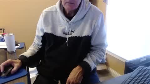 Snapshot of olderandwiser chatting on 11, 2, 2025 Older and Wiser online show from 11, 2, 2025