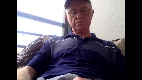 olderthandirt69 online show from 9, 3, 2025