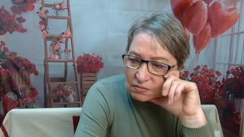 OlgaLuck online show from 29, 4, 2026