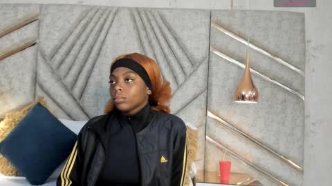 OliiviaGarciaa online show from 28, 9, 2025