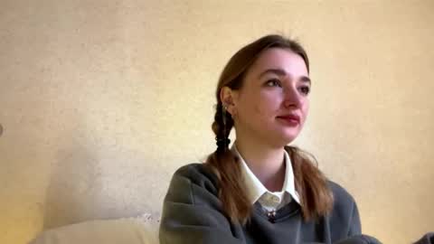 Snapshot of olivaharcar chatting on 26, 9, 2025 Olivia here online show from 26, 9, 2025