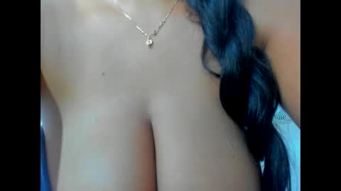 olivahot30 online show from 14, 12, 2024