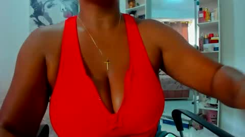 olivahot30 online show from 2, 1, 2025