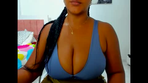 olivahot30 online show from 11, 2, 2025