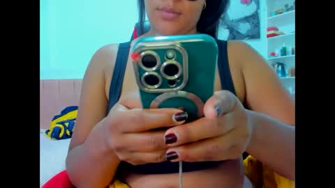 olivahot30 online show from 18, 10, 2025